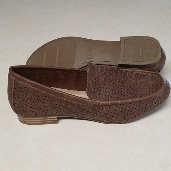 MIA Amore® Monaa Perforated Memory Foam Size 9 - Picture 9 of 10